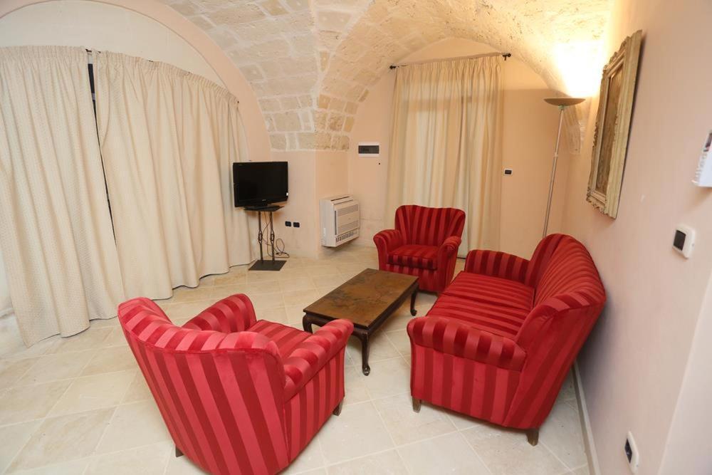 Villa Lucrezio Resort Cutrofiano Esterno foto