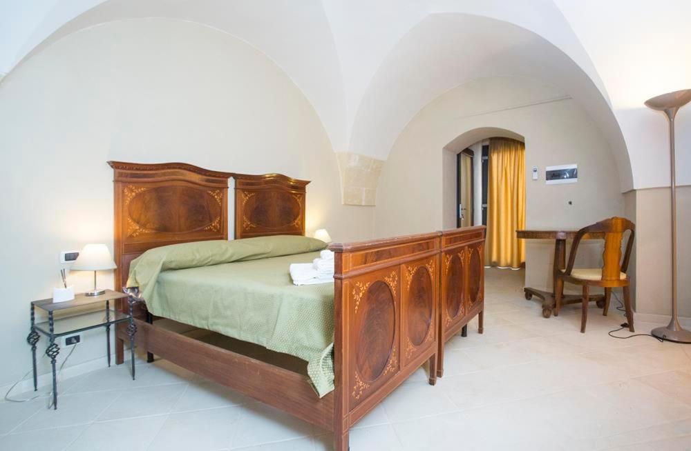 Villa Lucrezio Resort Cutrofiano Esterno foto