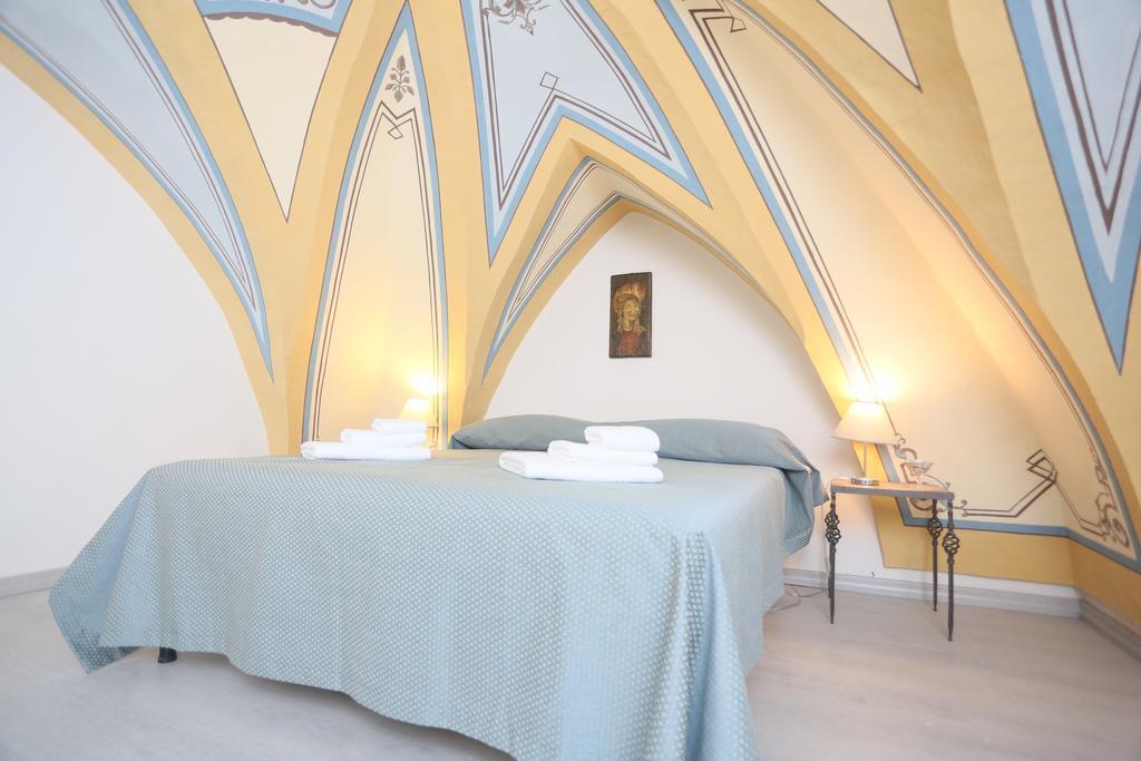 Villa Lucrezio Resort Cutrofiano Camera foto