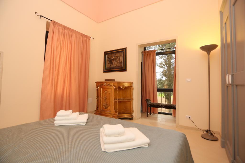 Villa Lucrezio Resort Cutrofiano Esterno foto